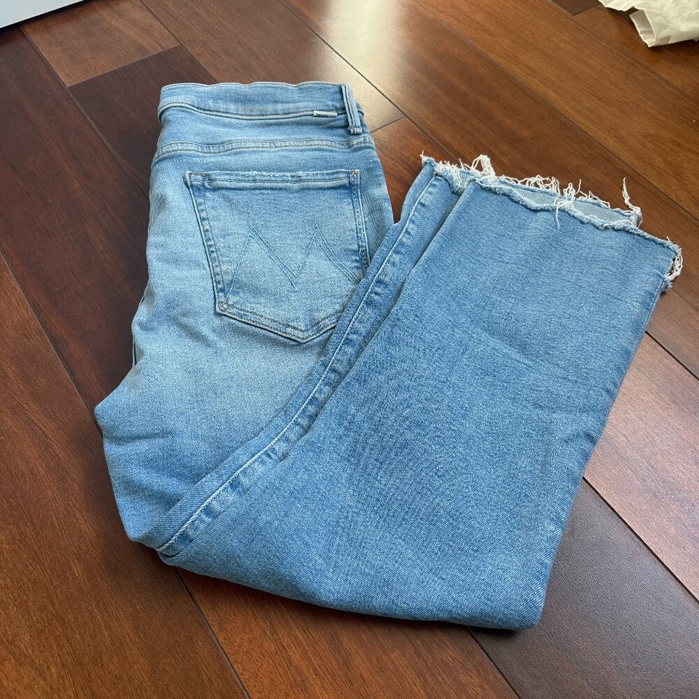 MOTHER Sky Blue Cropped Jeans with Frayed Hem